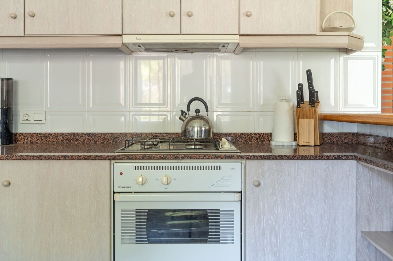 11 makuuhuone Maalaistalo myytävänä paikassa Bocairent mukana uima-altaan - 399 950 € (Ref: 9765035)