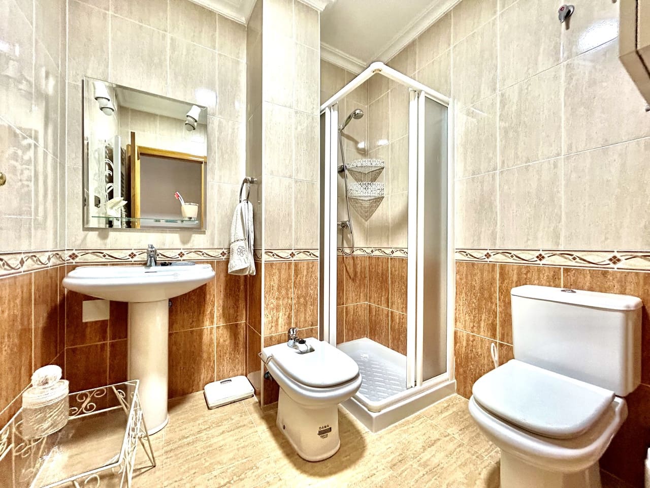 4 Zimmer Apartment zu verkaufen in Almoradi mit Garage - 159.000 € (Ref: 9772932)