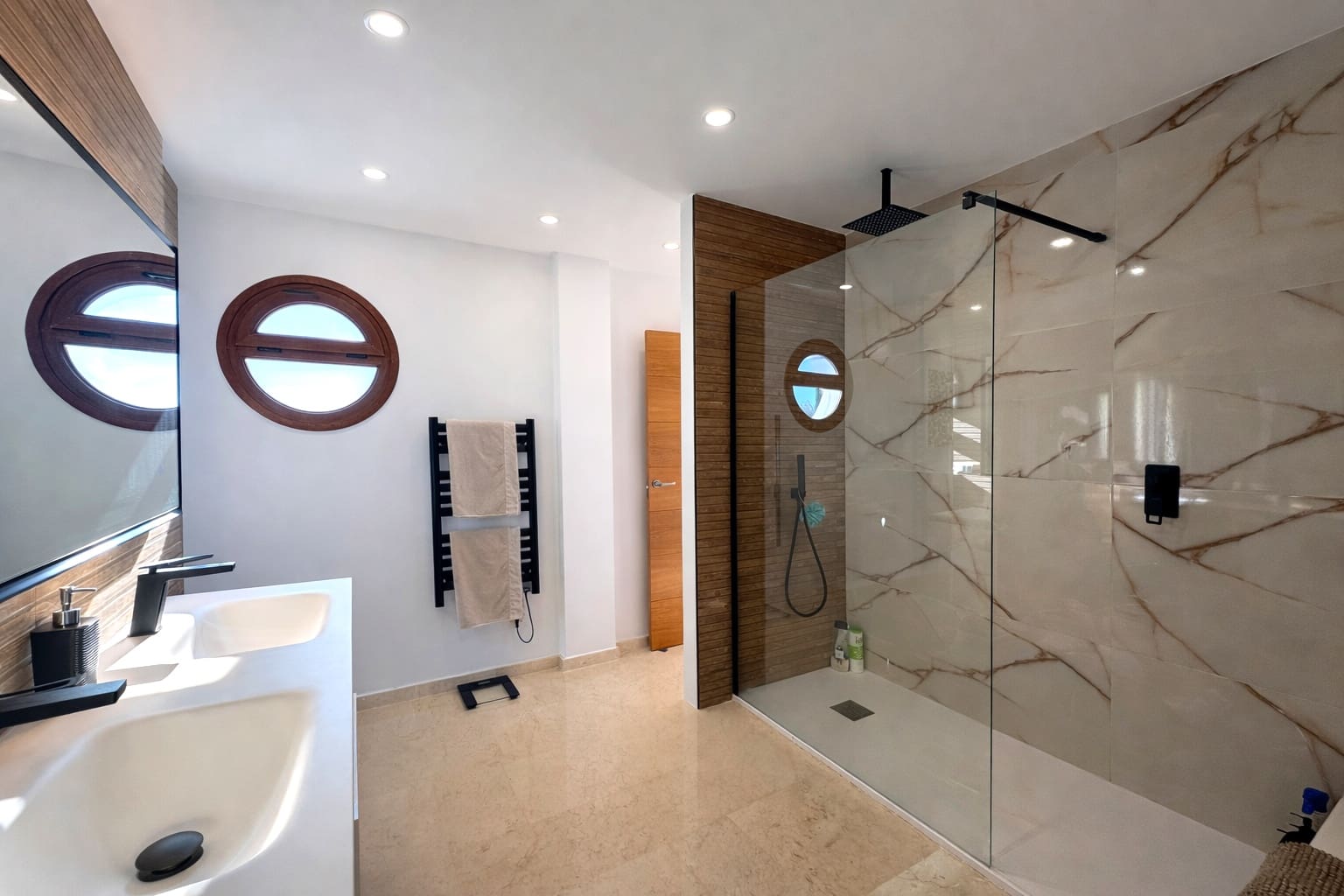 4 camera da letto Villa in vendita in Banos y Mendigo con piscina garage - 1.200.000 € (Rif: 9784553)