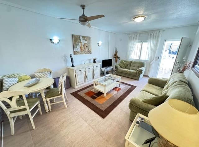 2 slaapkamer Appartement te koop in Villamartin, Orihuela met zwembad - € 165.000 (Ref: 9784842)