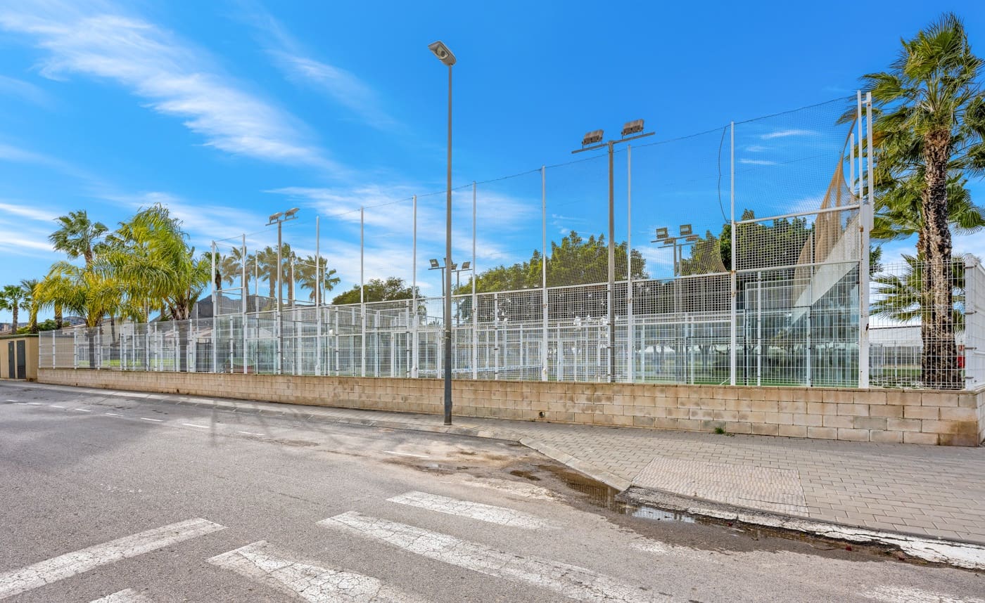 3 slaapkamer Appartement te koop in San Cayetano - € 155.000 (Ref: 9784847)