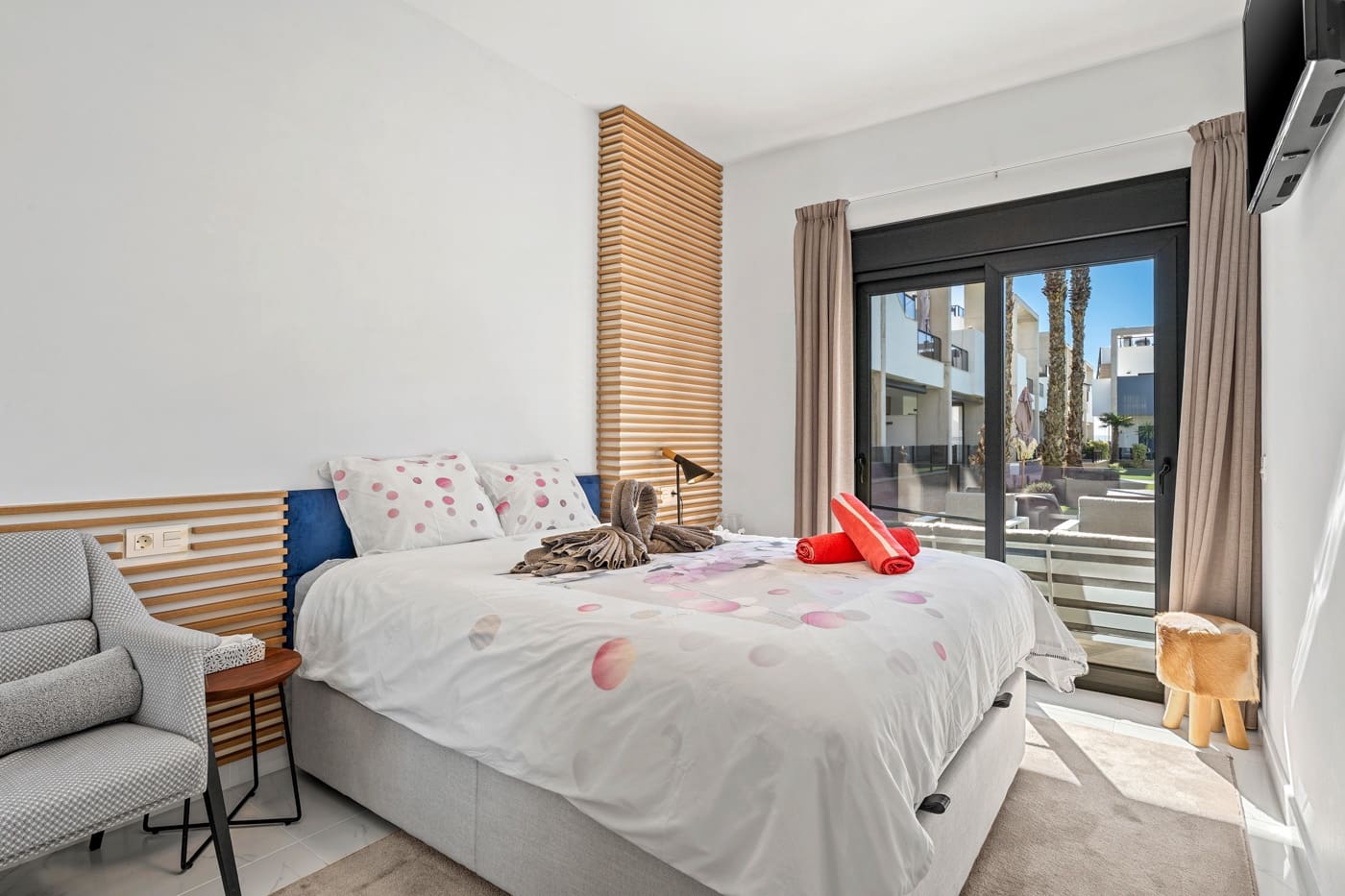 2 chambre Appartement à vendre à Guardamar del Segura avec piscine garage - 265 000 € (Ref: 9784848)