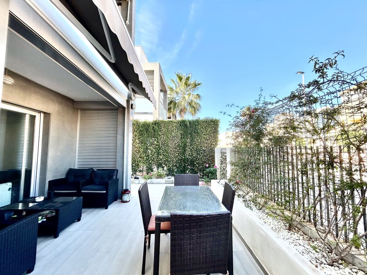 2 sypialnia Apartament na sprzedaż w Orihuela Costa z basenem garażem - 240 000 € (Ref: 9790271)