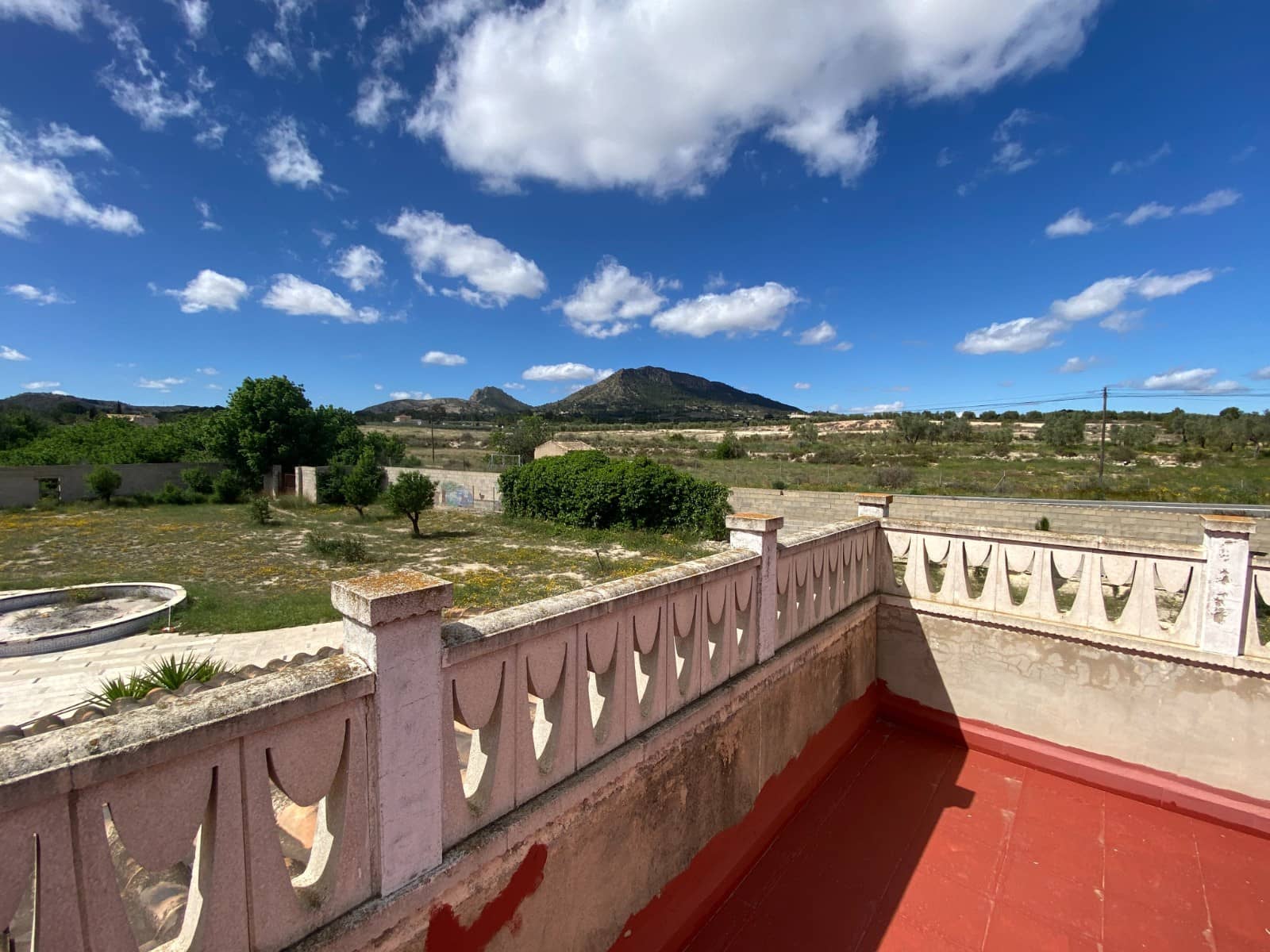 6 Zimmer Finca/Landgut zu verkaufen in Sax mit Pool - 275.000 € (Ref: 9798699)