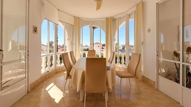 4 soveværelse Villa til salg i Ciudad Quesada, Rojales med swimmingpool garage - € 734.000 (Ref: 9798701)