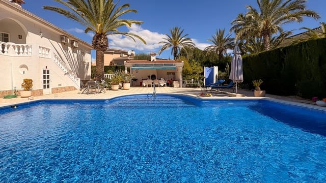 4 soveværelse Villa til salg i Ciudad Quesada, Rojales med swimmingpool garage - € 734.000 (Ref: 9798701)