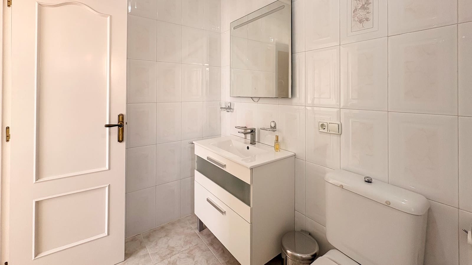 4 soveværelse Villa til salg i Ciudad Quesada med swimmingpool garage - € 734.000 (Ref: 9798701)