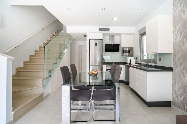 3 soverom Villa til salgs i Lo Pagan, San Pedro del Pinatar med svømmebasseng - € 357 000 (Ref: 9798706)