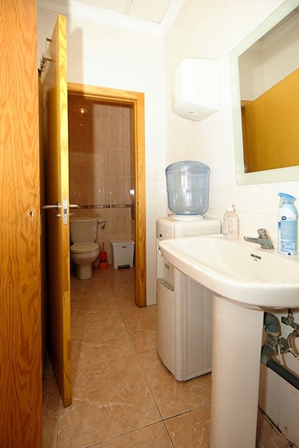 Kommersiell till salu i Benijofar - 149 000 € (Ref: 9798718)