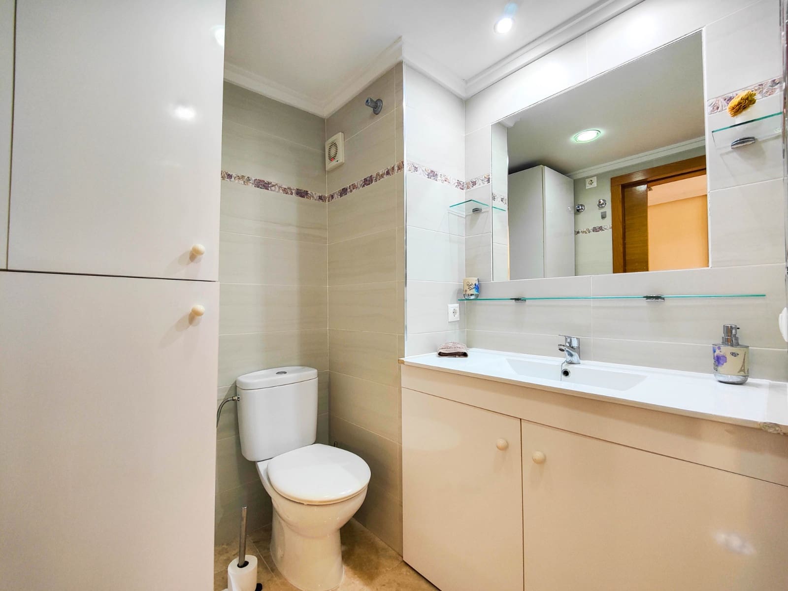 1 soverom Strandleiligheter til salgs i La Mata med svømmebasseng - € 159 900 (Ref: 9798723)