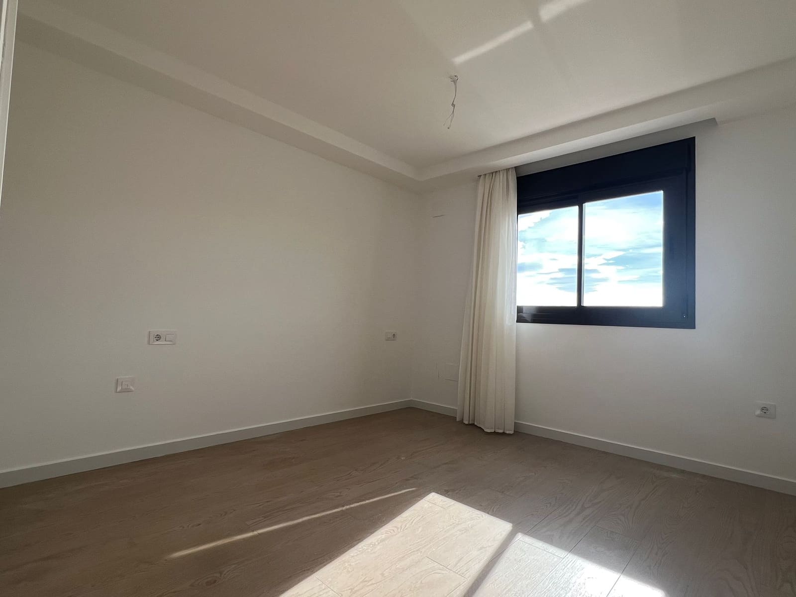 2 makuuhuone Rivitalo myytävänä paikassa Portman mukana uima-altaan - 198 000 € (Ref: 9798737)