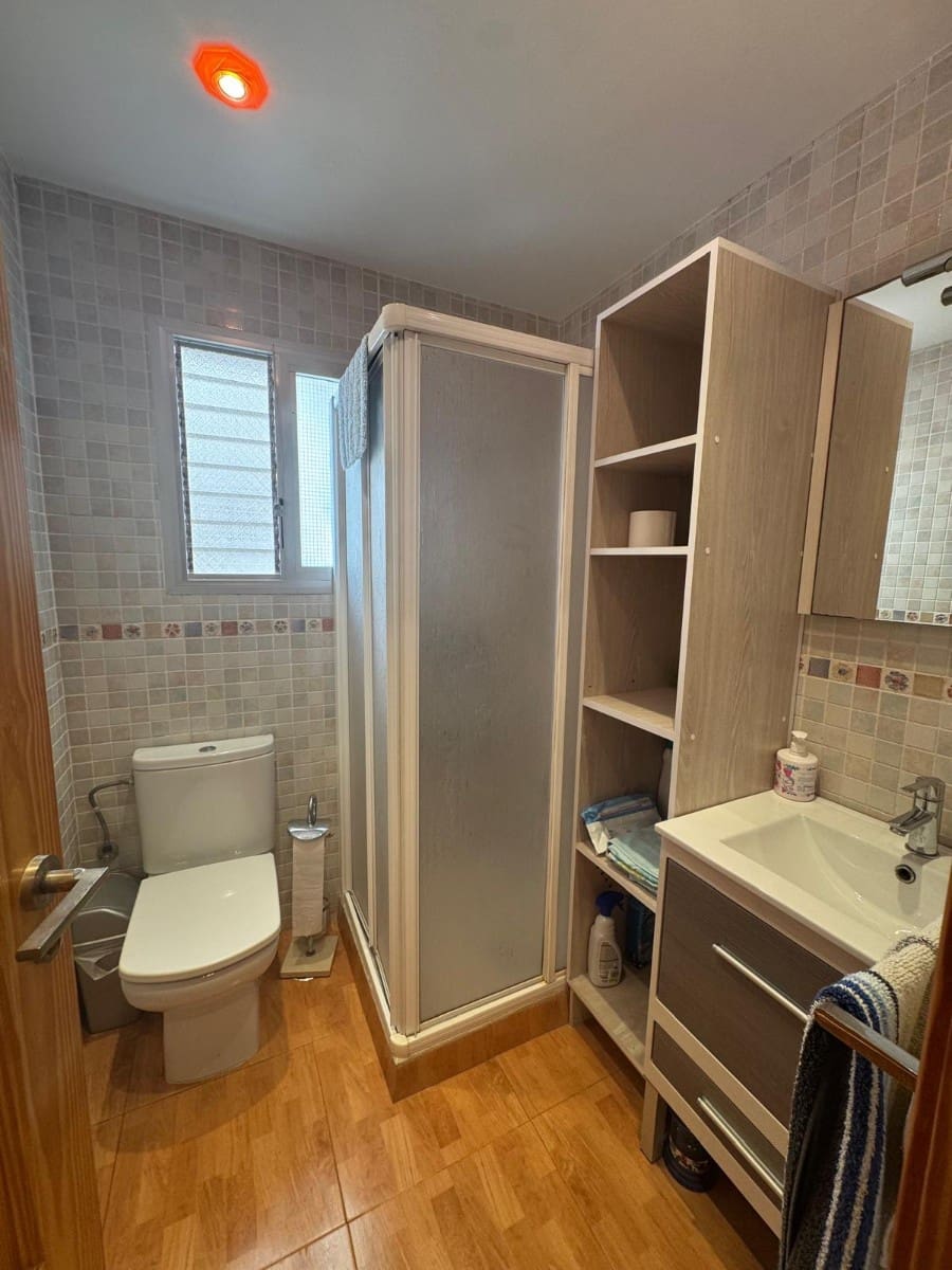 3 slaapkamer Appartement te koop in Guardamar del Segura - € 206.000 (Ref: 9803940)