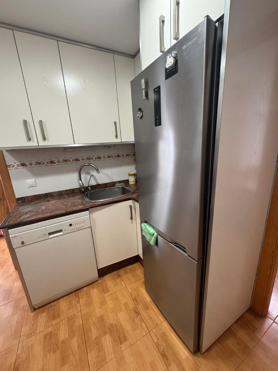 3 slaapkamer Appartement te koop in Guardamar del Segura - € 206.000 (Ref: 9803940)