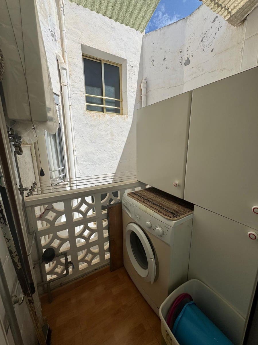 3 slaapkamer Appartement te koop in Guardamar del Segura - € 206.000 (Ref: 9803940)