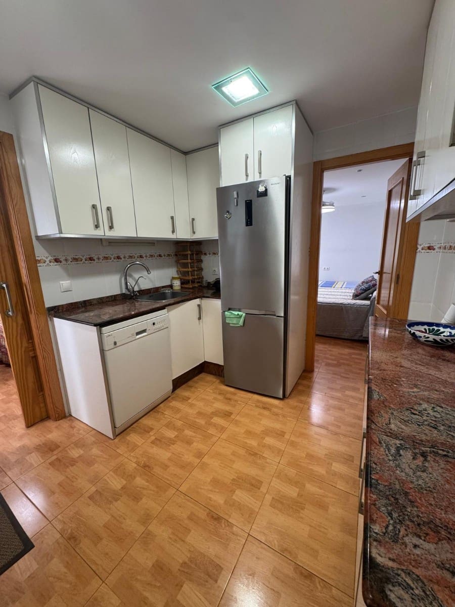 3 slaapkamer Appartement te koop in Guardamar del Segura - € 206.000 (Ref: 9803940)