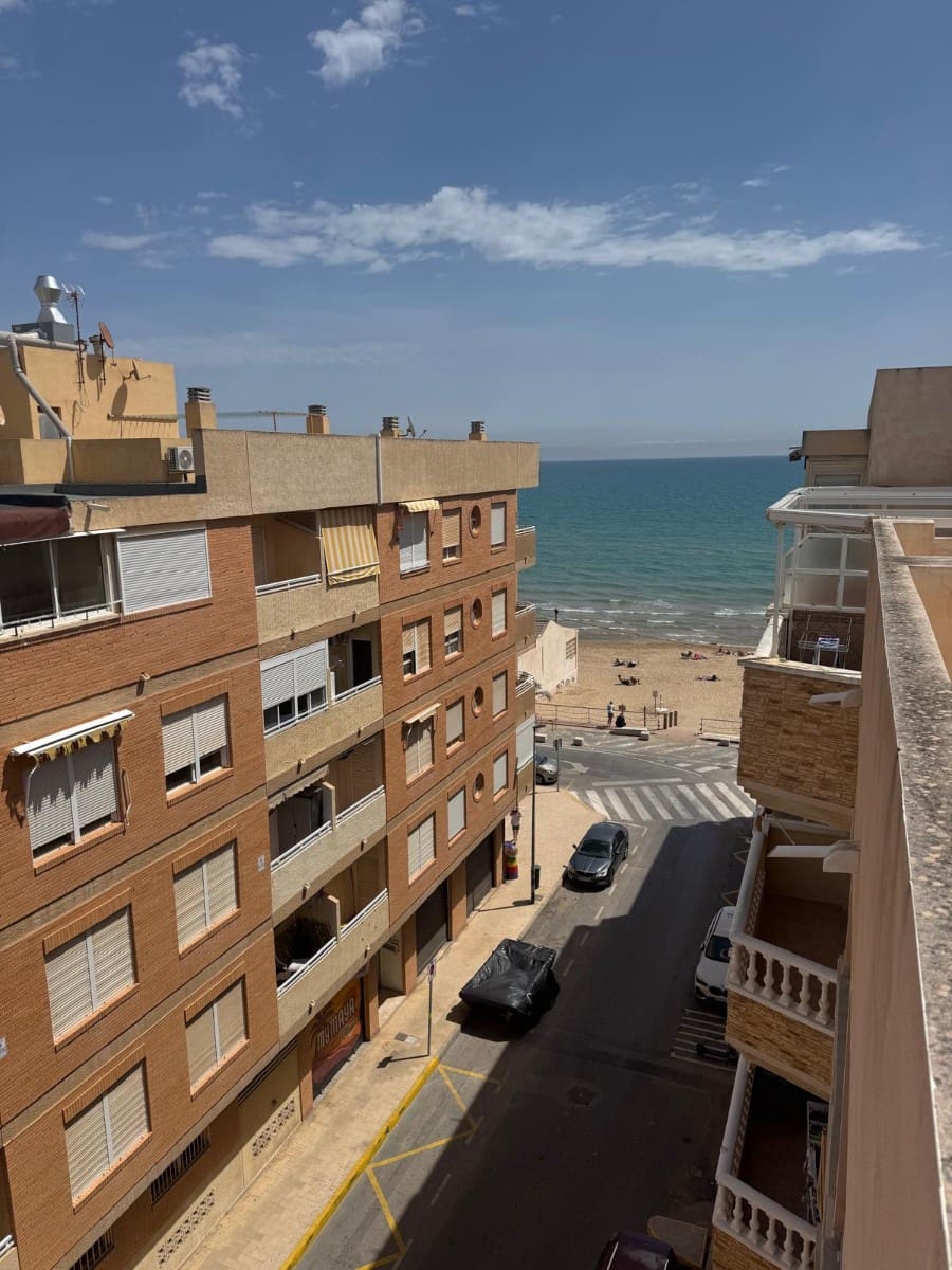 3 slaapkamer Appartement te koop in Guardamar del Segura - € 206.000 (Ref: 9803940)