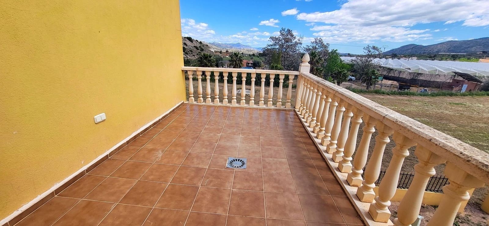 4 Zimmer Villa zu verkaufen in La Romana mit Pool - 345.000 € (Ref: 9806110)