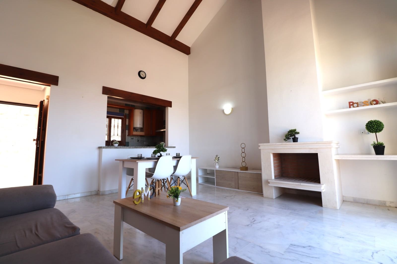 2 bedroom Townhouse for sale in Algorfa with pool garage - € 229,850 (Ref: 9806111)