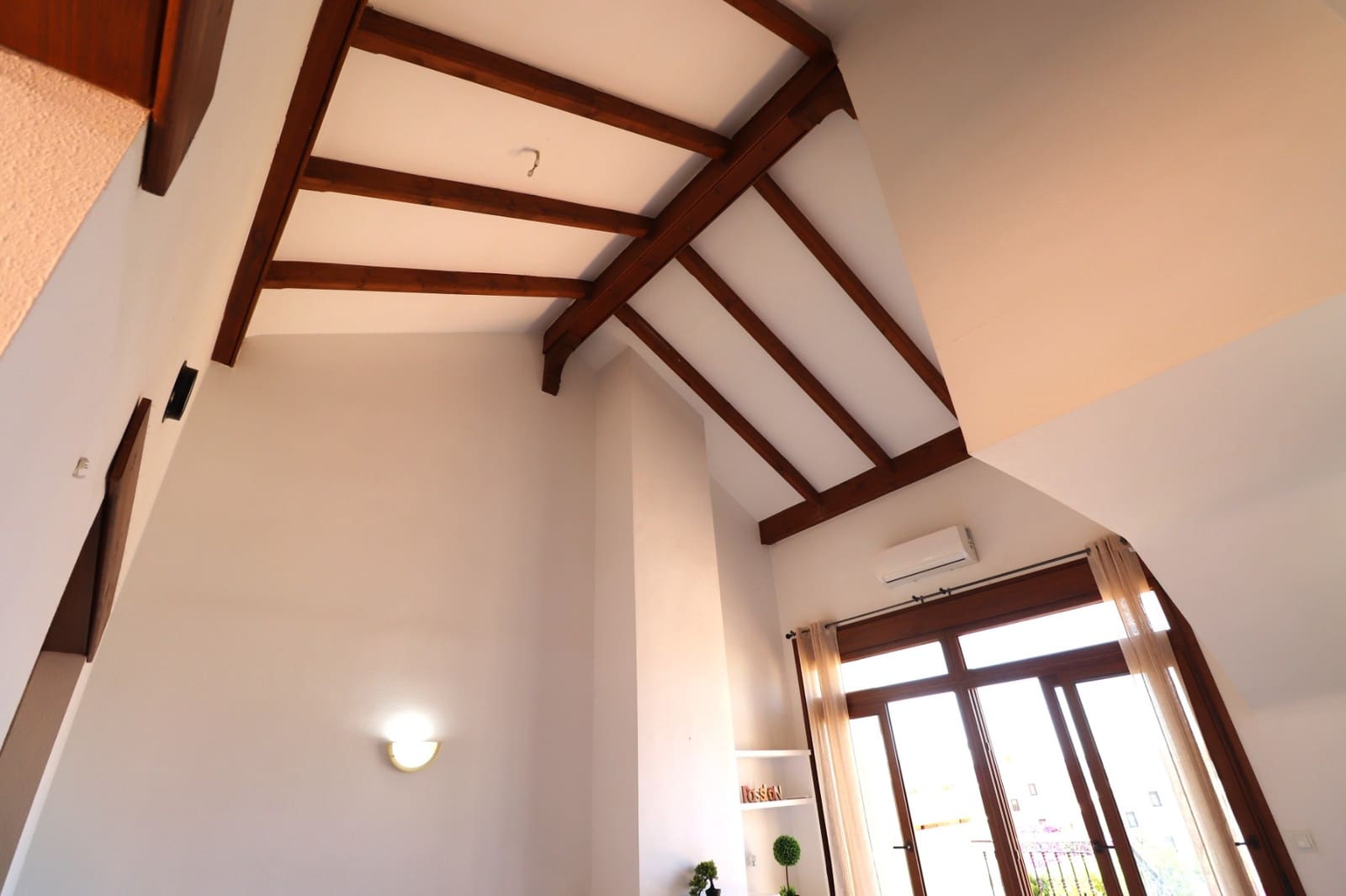 2 bedroom Townhouse for sale in Algorfa with pool garage - € 229,850 (Ref: 9806111)