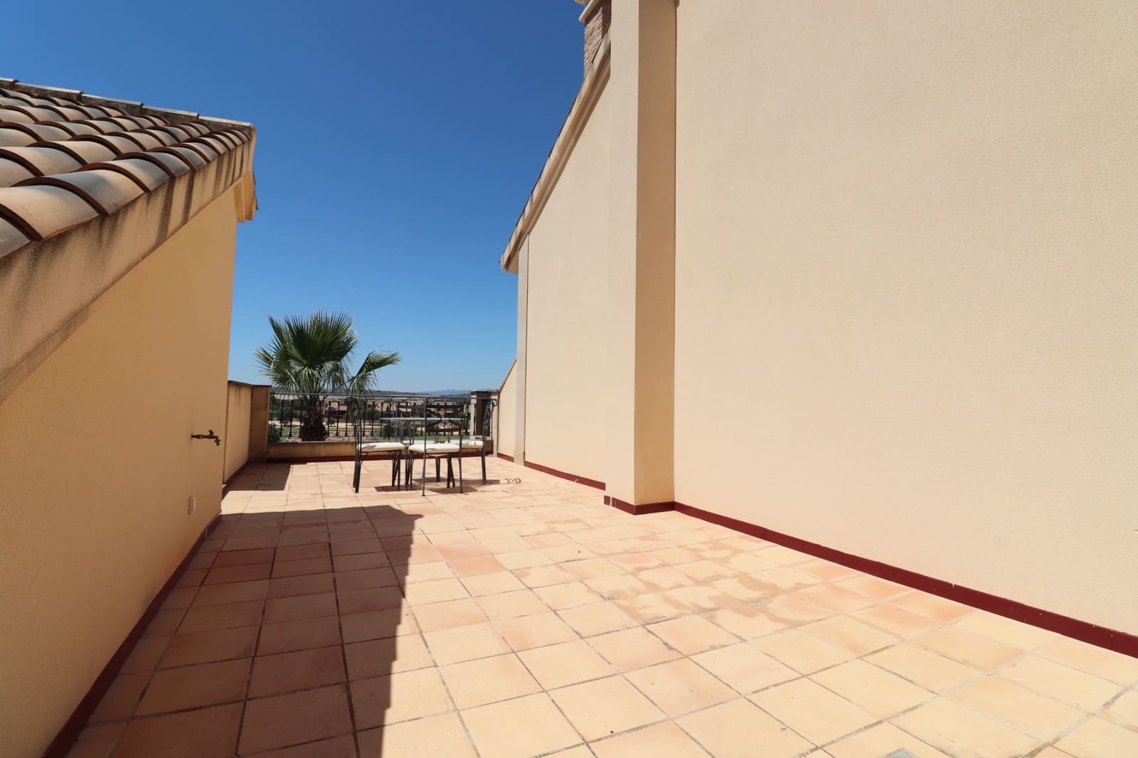 2 bedroom Townhouse for sale in Algorfa with pool garage - € 229,850 (Ref: 9806111)