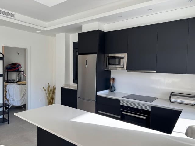 3 Zimmer Villa zu verkaufen in San Fulgencio mit Pool - 430.000 € (Ref: 9806112)