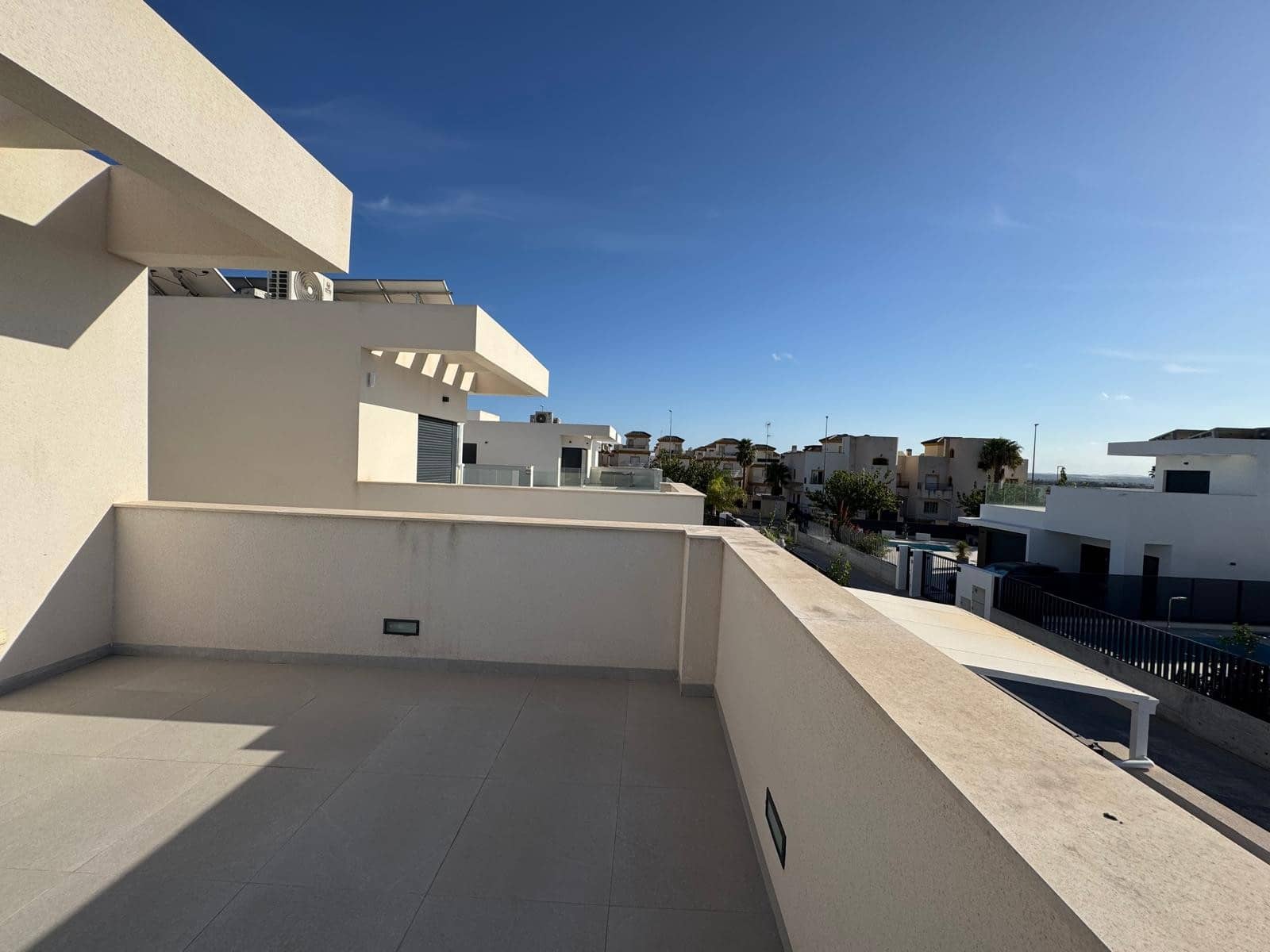 3 Zimmer Villa zu verkaufen in San Fulgencio mit Pool - 430.000 € (Ref: 9806112)