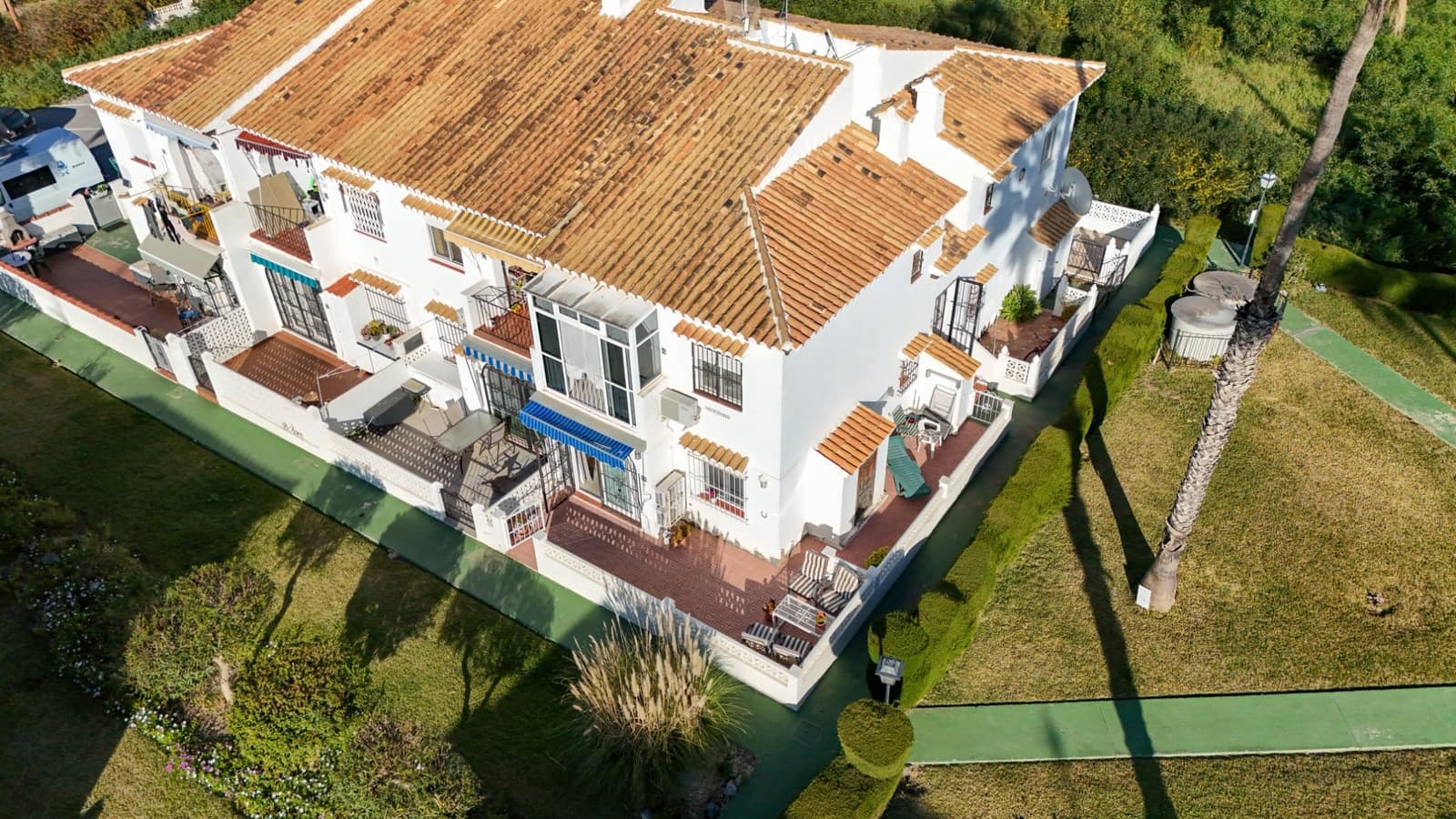 1 slaapkamer Huis te koop in Torrevieja met zwembad - € 119.000 (Ref: 9806114)
