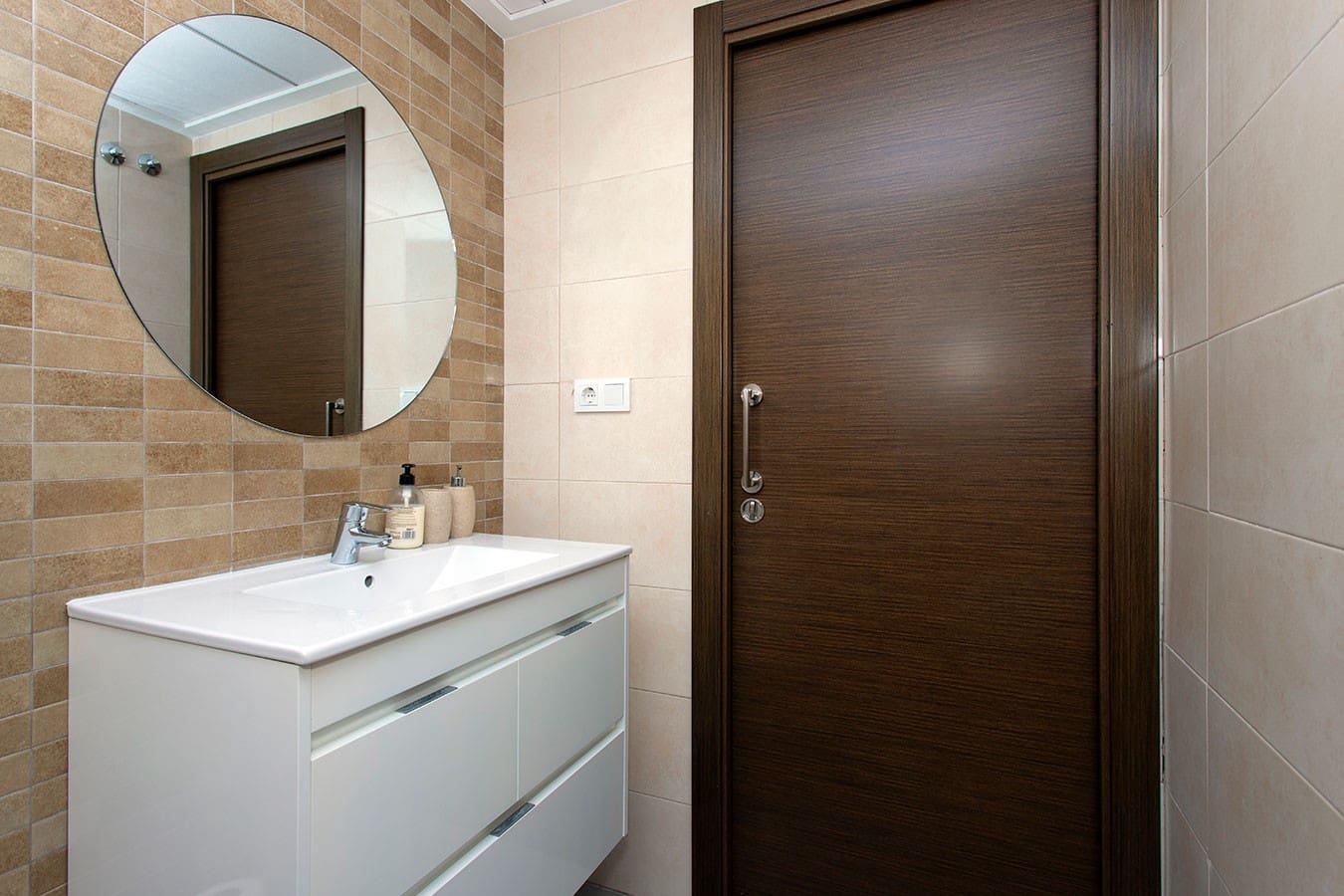 3 makuuhuone Omakotitalo myytävänä paikassa Aguas Nuevas mukana uima-altaan - 299 000 € (Ref: 9806119)