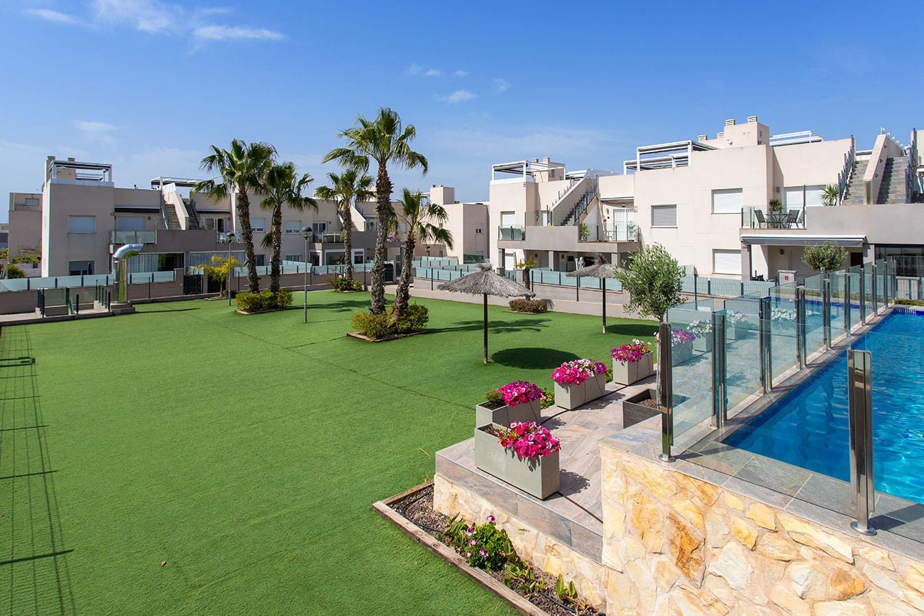 3 makuuhuone Omakotitalo myytävänä paikassa Aguas Nuevas mukana uima-altaan - 299 000 € (Ref: 9806119)