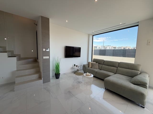 3 chambre Villa/Maison à vendre à Ciudad Quesada, Rojales avec piscine garage - 399 900 € (Ref: 9806121)