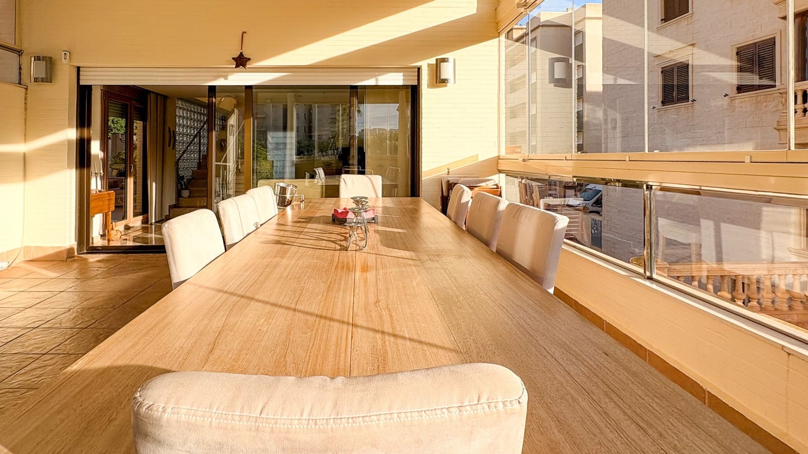 4 quarto Moradia para venda em Guardamar del Segura com piscina garagem - 950 000 € (Ref: 9806122)