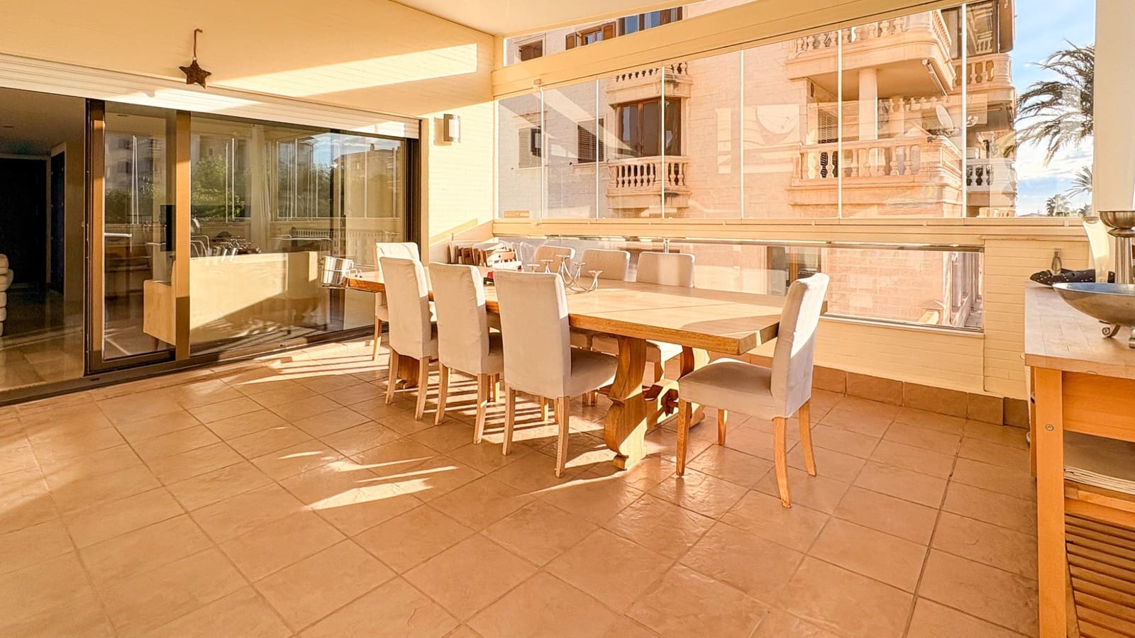 4 quarto Moradia para venda em Guardamar del Segura com piscina garagem - 950 000 € (Ref: 9806122)