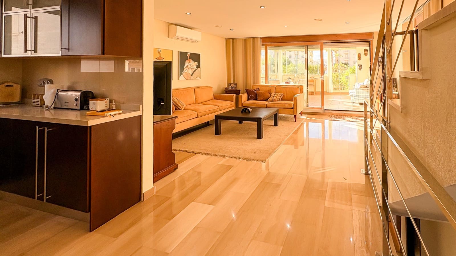 4 quarto Moradia para venda em Guardamar del Segura com piscina garagem - 950 000 € (Ref: 9806122)