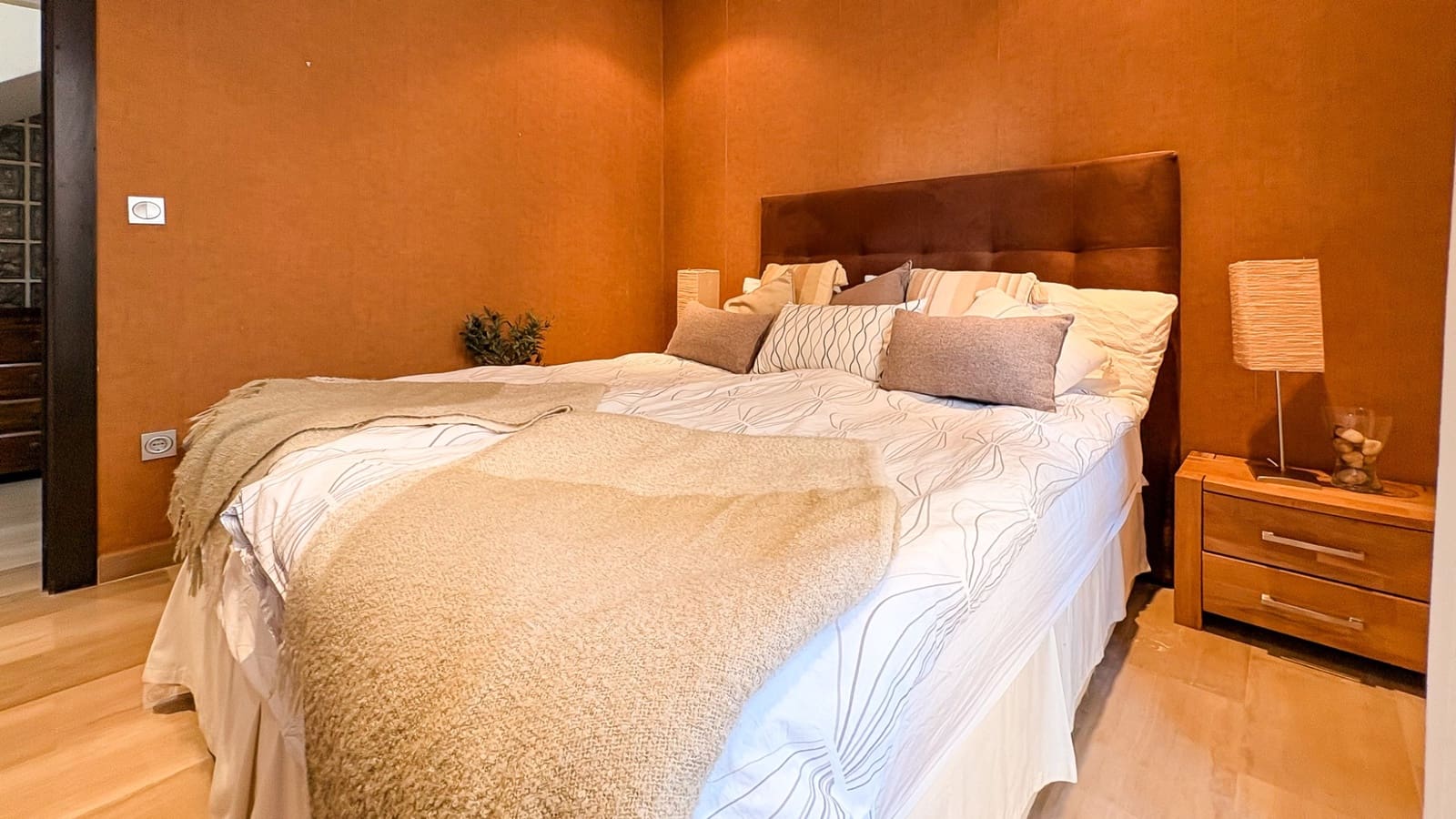 4 quarto Moradia para venda em Guardamar del Segura com piscina garagem - 950 000 € (Ref: 9806122)