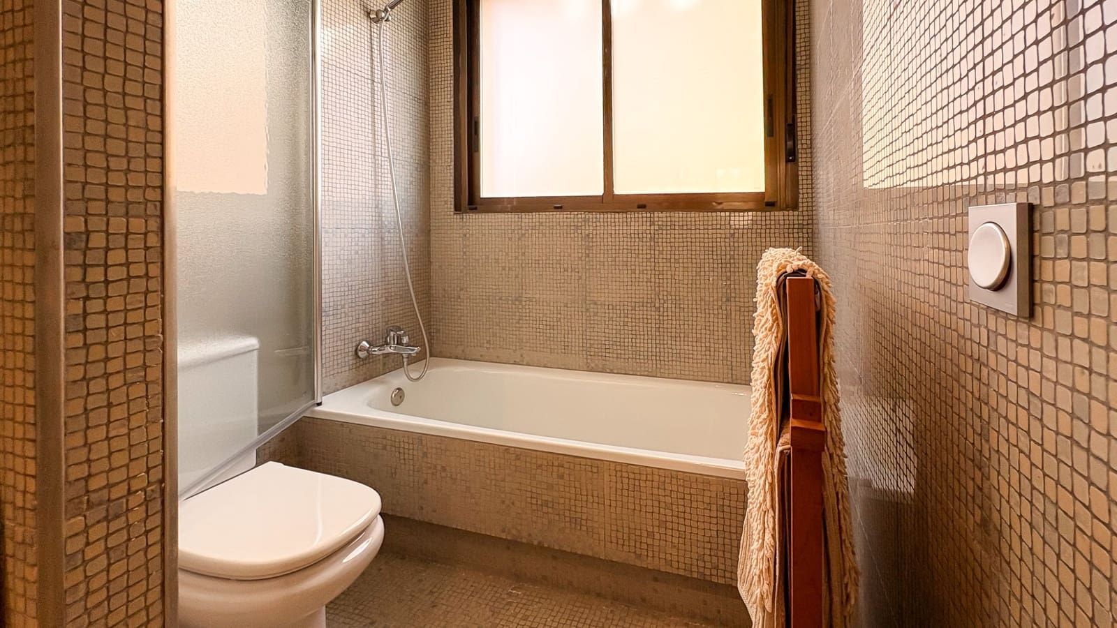 4 quarto Moradia para venda em Guardamar del Segura com piscina garagem - 950 000 € (Ref: 9806122)