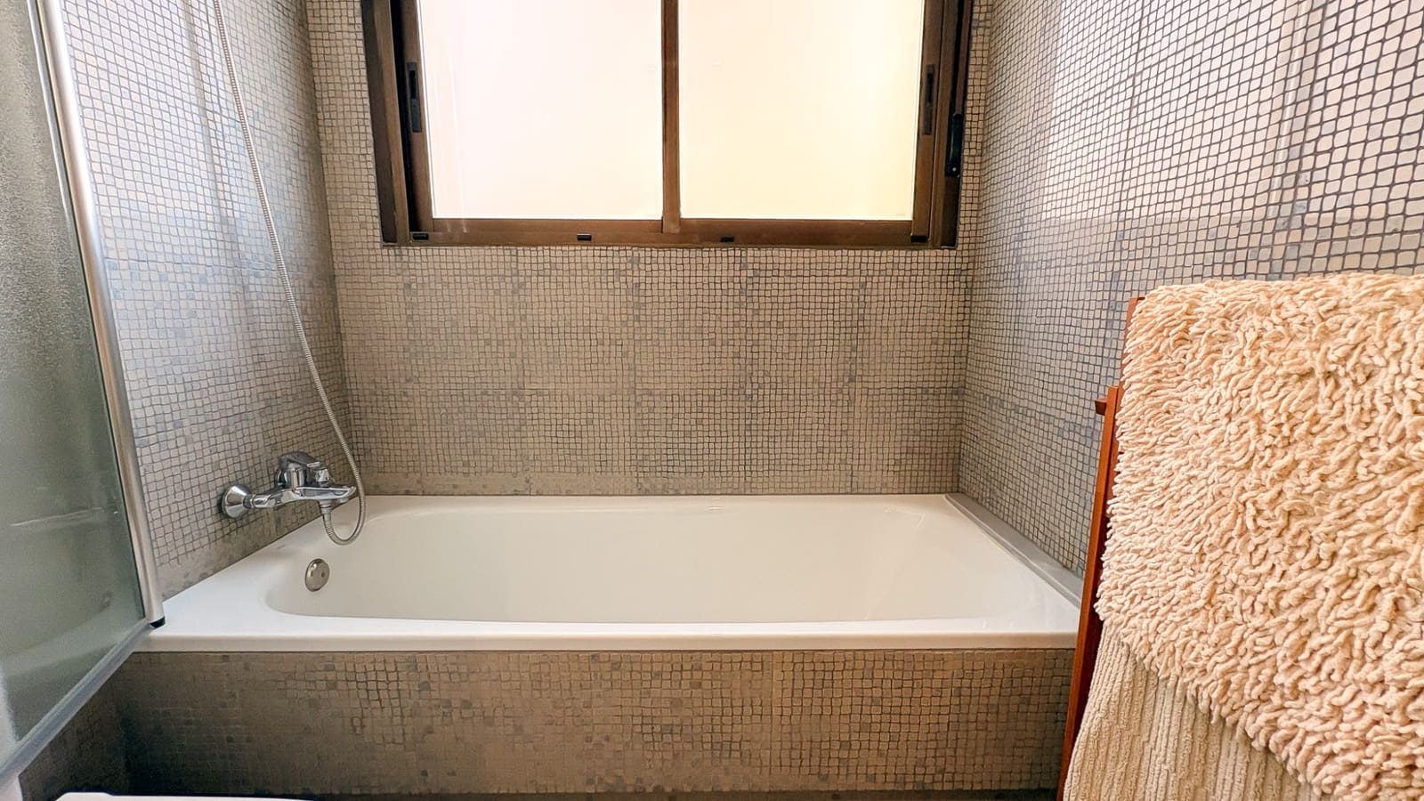 4 quarto Moradia para venda em Guardamar del Segura com piscina garagem - 950 000 € (Ref: 9806122)