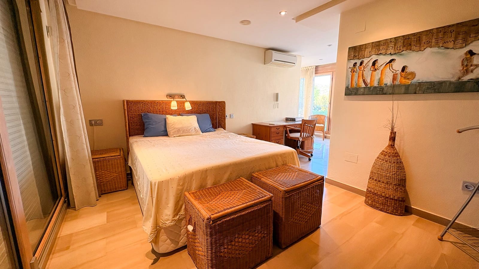 4 quarto Moradia para venda em Guardamar del Segura com piscina garagem - 950 000 € (Ref: 9806122)