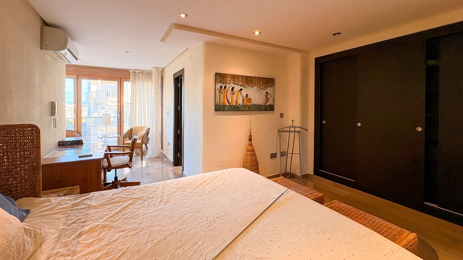 4 quarto Moradia para venda em Guardamar del Segura com piscina garagem - 950 000 € (Ref: 9806122)