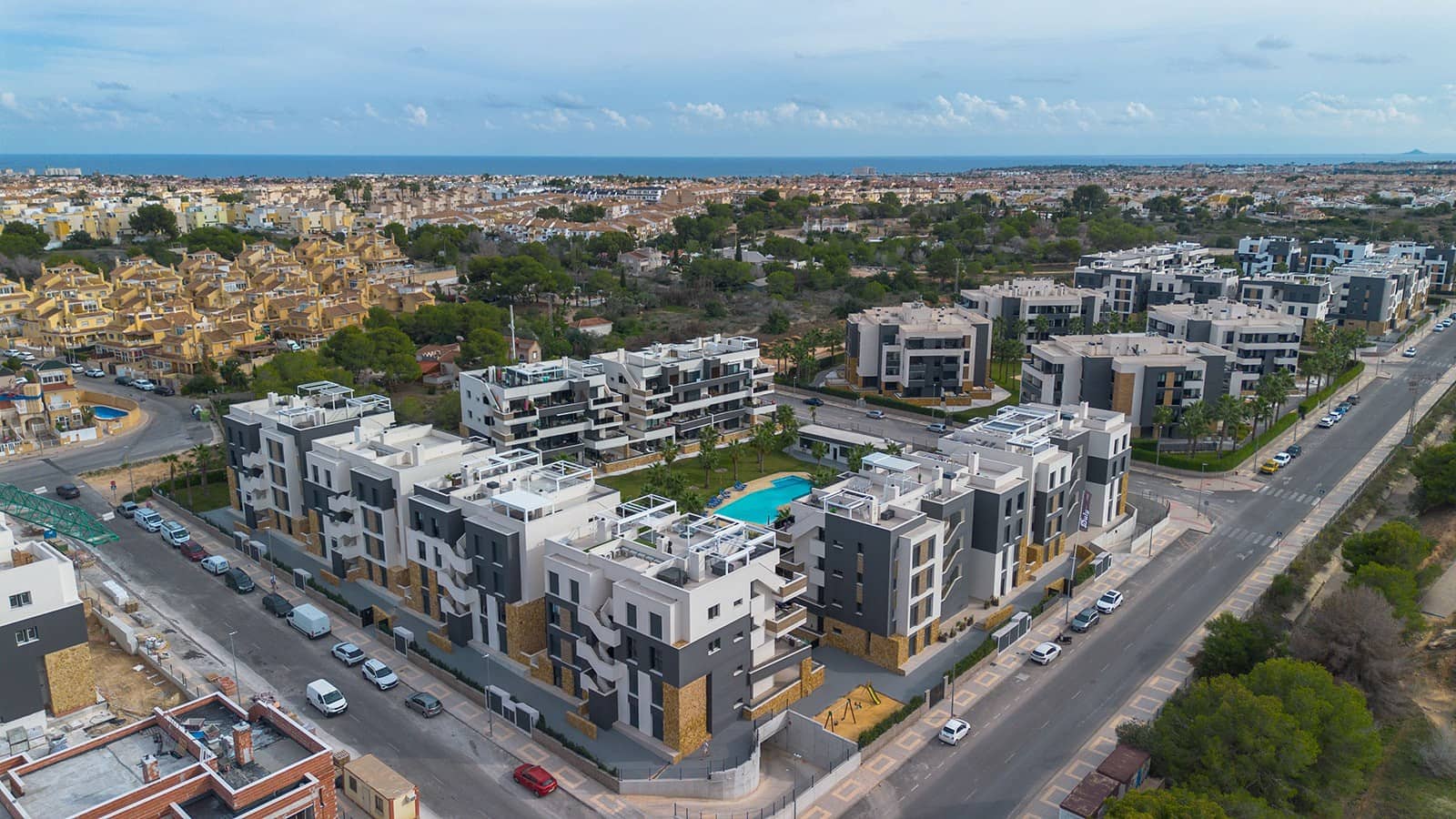 2 bedroom Apartment for sale in Orihuela Costa with pool garage - € 289,900 (Ref: 9806130)