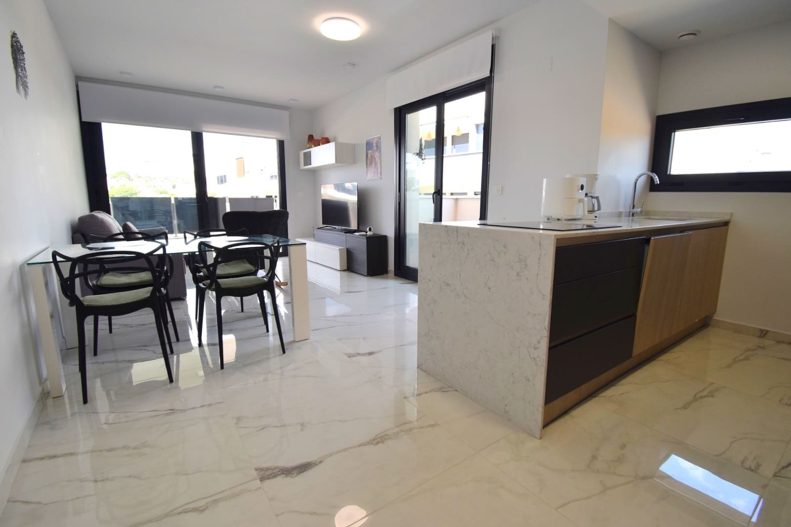 2 slaapkamer Appartement te koop in Los Altos met zwembad - € 289.000 (Ref: 9806133)