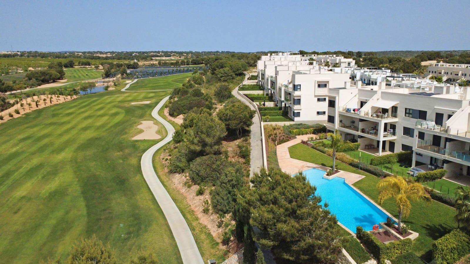 2 bedroom Apartment for sale in Pilar de la Horadada with pool - € 354,000 (Ref: 9806140)