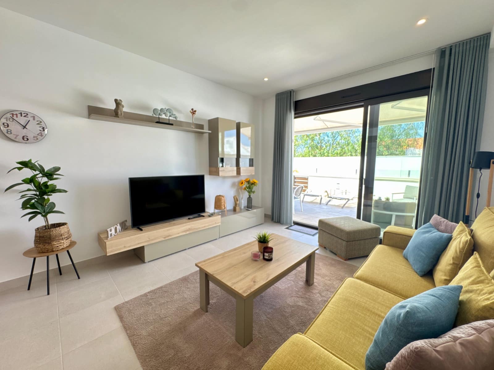 2 sovrum Lägenhet till salu i Pilar de la Horadada med pool - 249 900 € (Ref: 9806145)