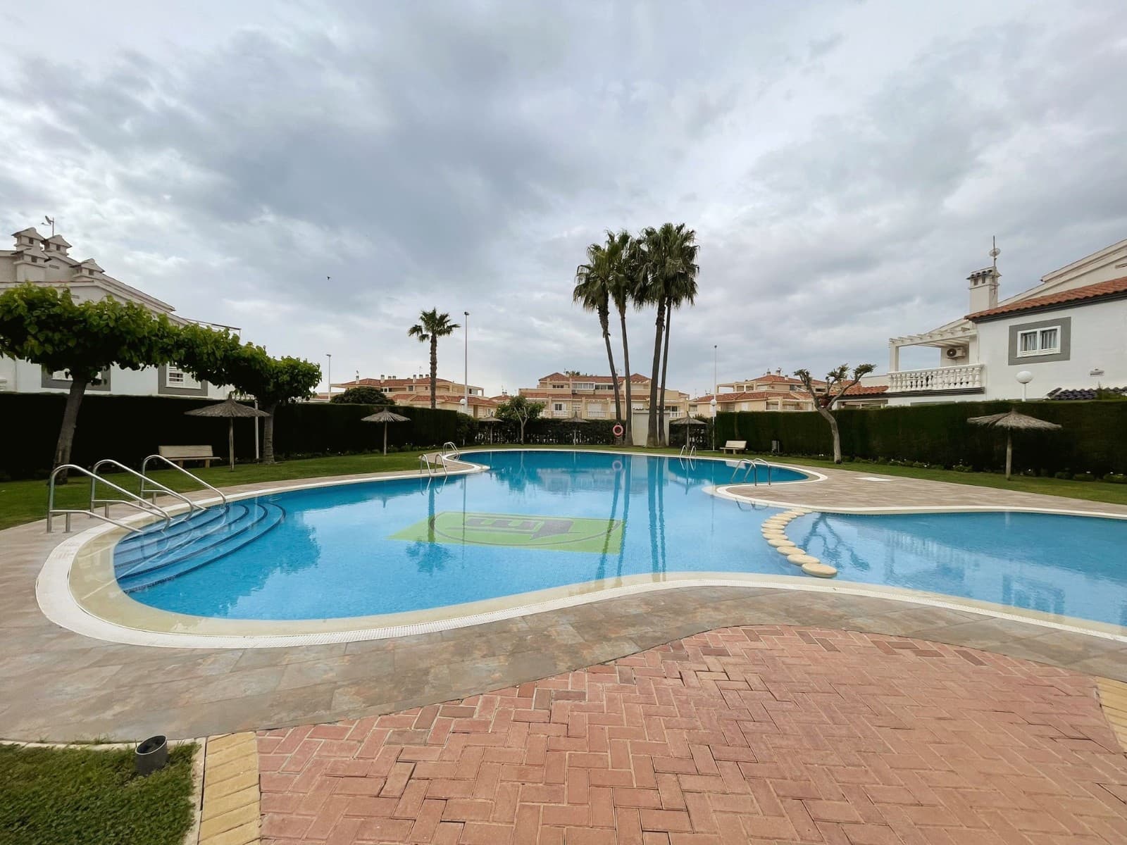 2 chambre Appartement à vendre à Orihuela Costa avec piscine - 179 995 € (Ref: 9807667)