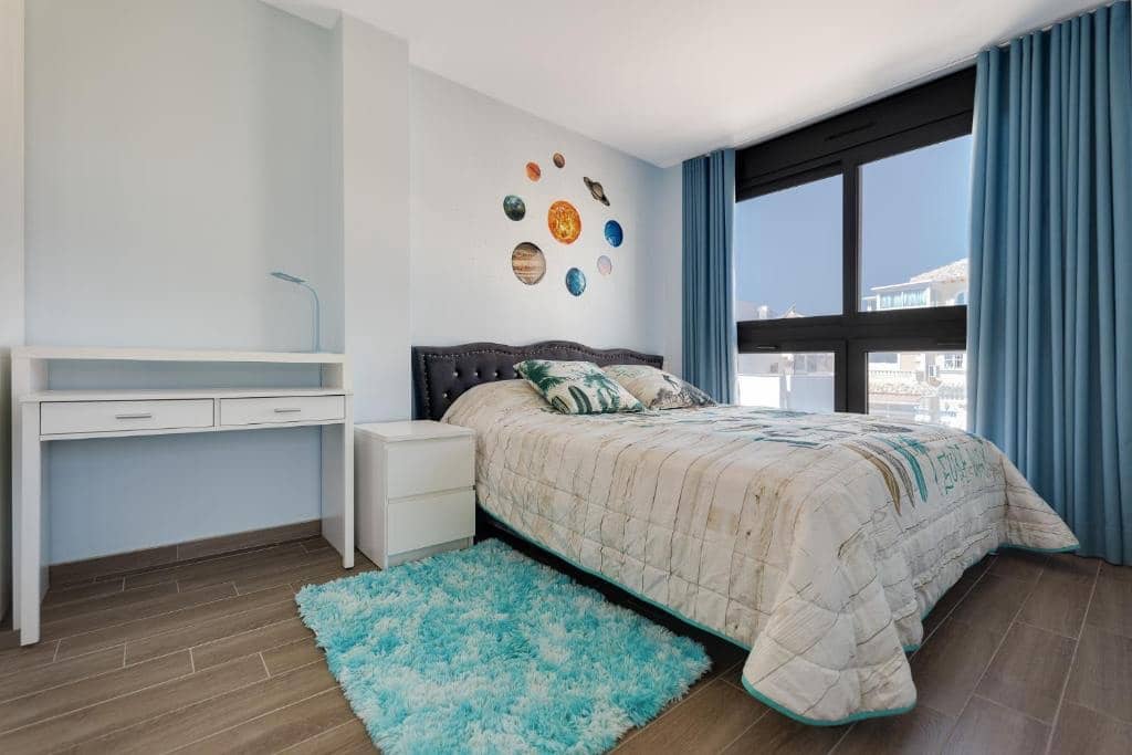 5 quarto Moradia para venda em Torrevieja com piscina - 559 000 € (Ref: 9807668)