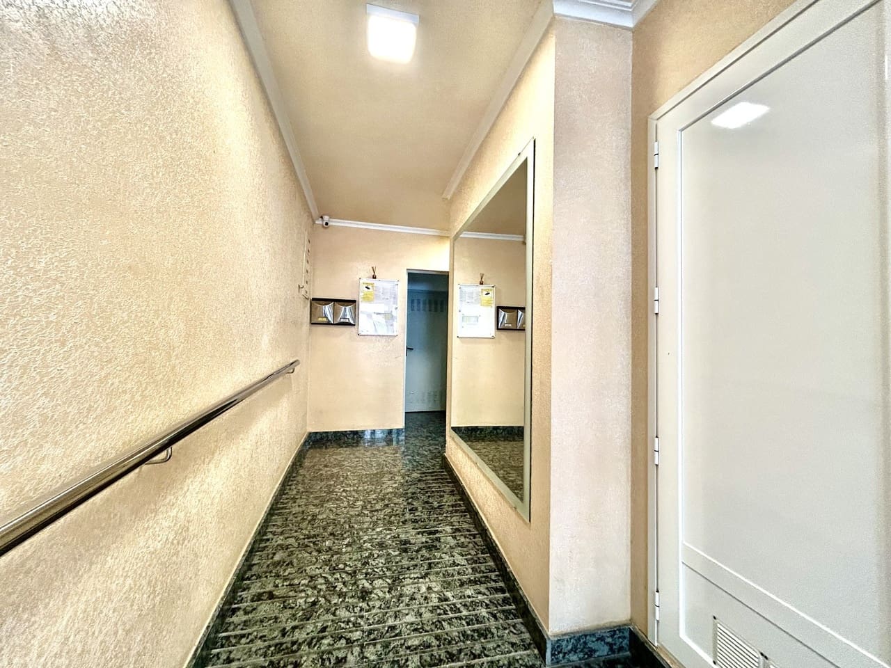 2 soveværelse Lejlighed til salg i Torrevieja - € 149.000 (Ref: 9807671)