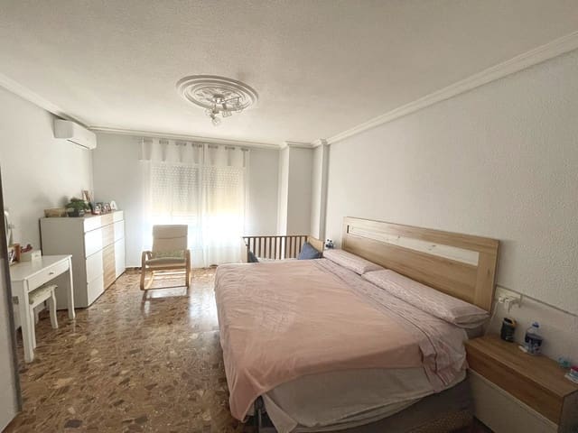 Apartamento de 4 habitaciones en Ciudad Quesada, Rojales en venta con piscina - 145.000 € (Ref: 9807673)