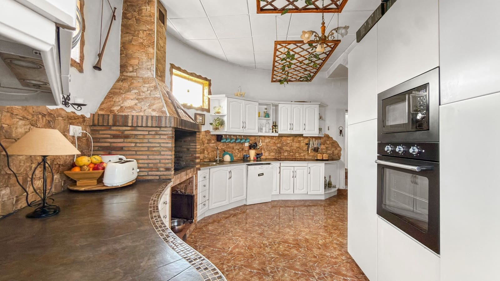 7 Zimmer Villa zu verkaufen in Ciudad Quesada mit Pool - 1.299.000 € (Ref: 9811254)