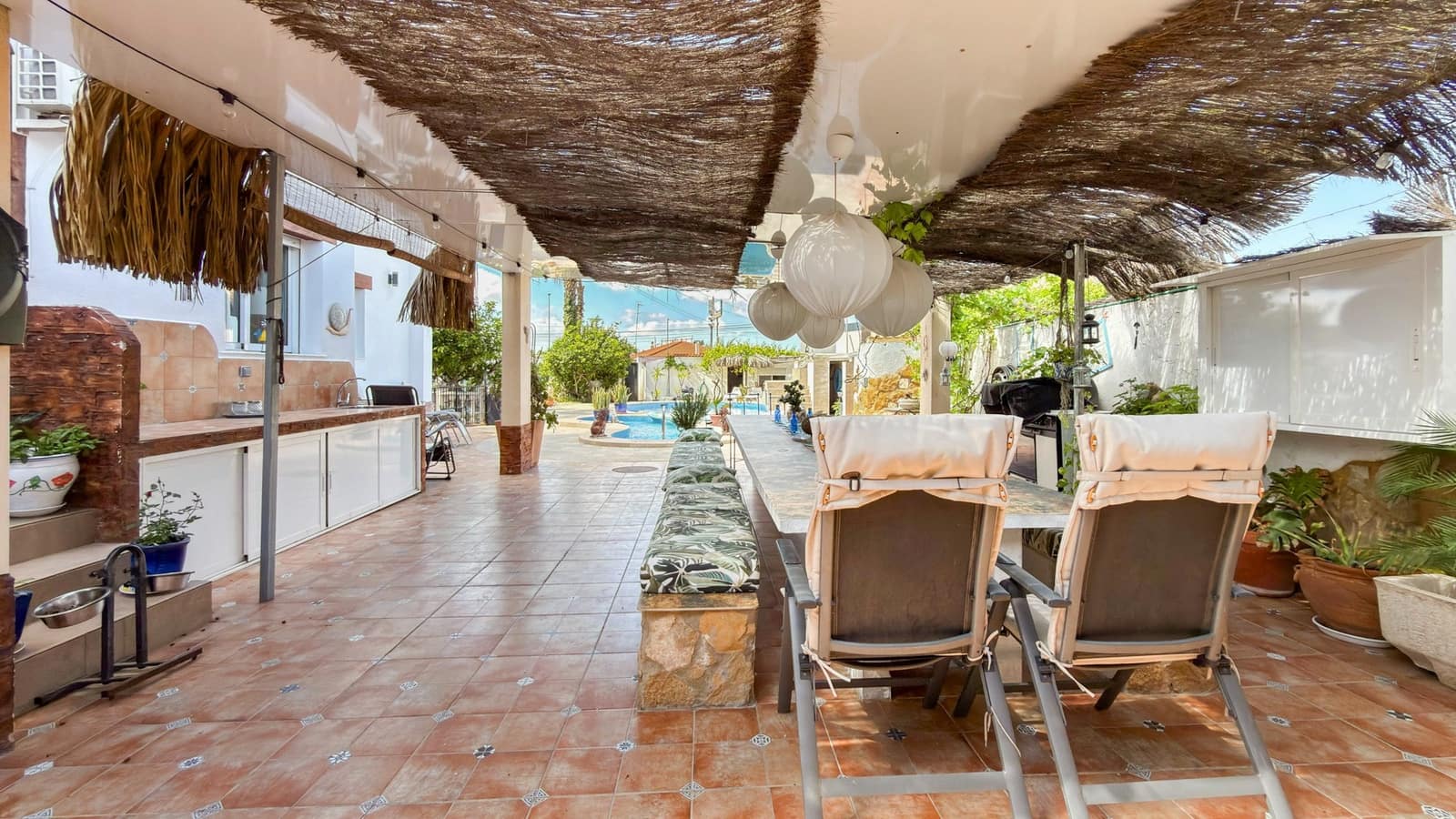 7 Zimmer Villa zu verkaufen in Ciudad Quesada mit Pool - 1.299.000 € (Ref: 9811254)