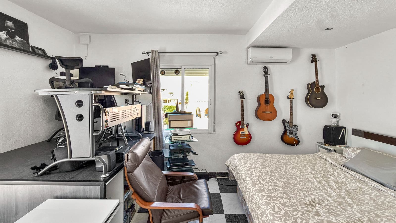 7 Zimmer Villa zu verkaufen in Ciudad Quesada mit Pool - 1.299.000 € (Ref: 9811254)