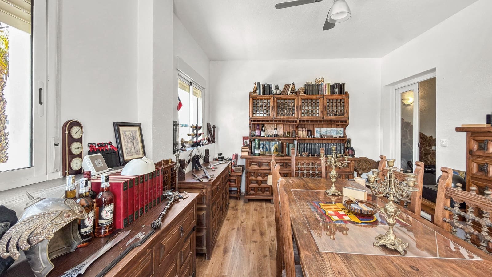 7 Zimmer Villa zu verkaufen in Ciudad Quesada mit Pool - 1.299.000 € (Ref: 9811254)